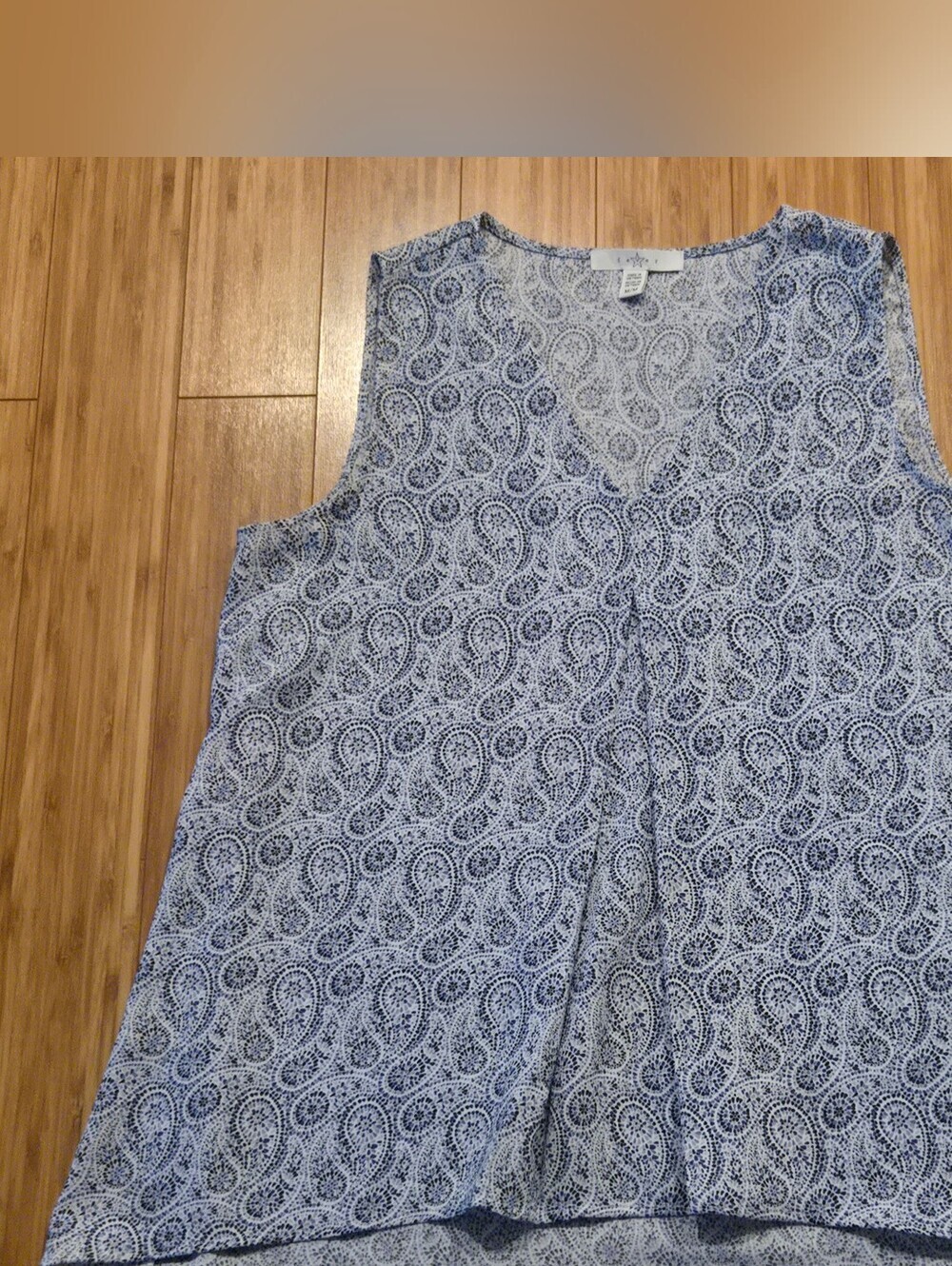 Fever Lightweight Sleeveless Paisley V-Neck Top - Blue